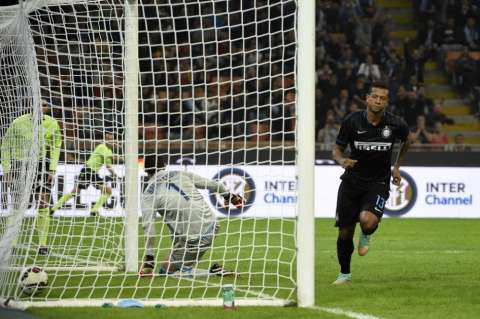 Con empate a dos goles terminó duelo de colombianos en liga italiana