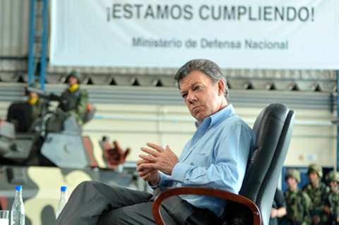 Santos felicitó a Óscar Figueroa por su medalla de plata en Londres 2012