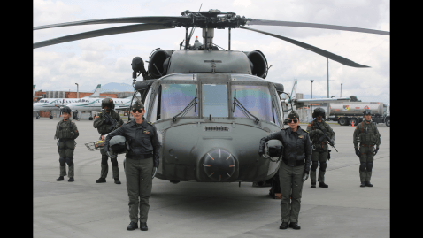Policía reportó que, de 64 helicópteros Blackhawk en la flota, 18 están en tierra