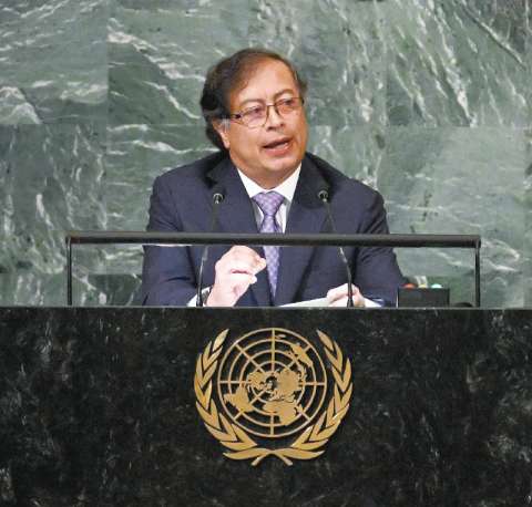 Análisis de Rodrigo Pardo: Gustavo Petro, solitario