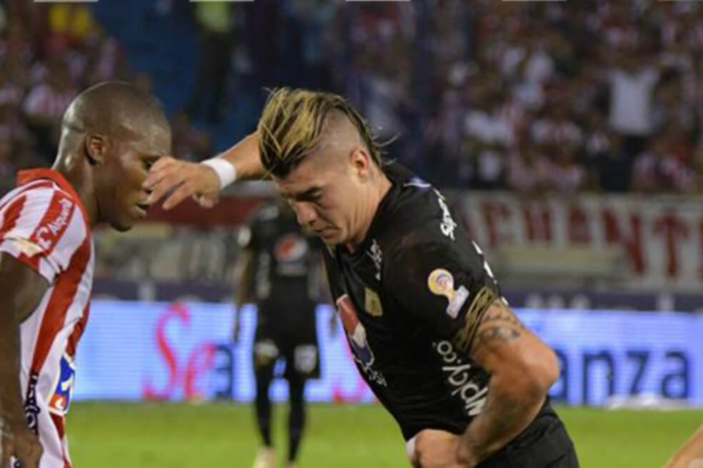 Germán Mera y Michael Rangel serían titulares en Júnior y América, respectivamente. / @AmericadeCali