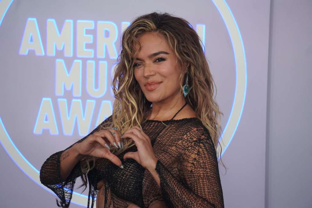 ¿Por qué nominación de La Bichota al Latin Grammy generó polémica?: “Dejen en paz a Karol G”