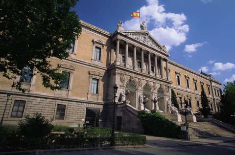 Inundación en Biblioteca Nacional de España desata críticas en manejo patrimonial