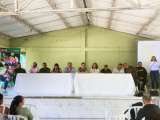 Gobierno destinará $ 10.000 millones para sustituir coca en Argelia (Cauca)