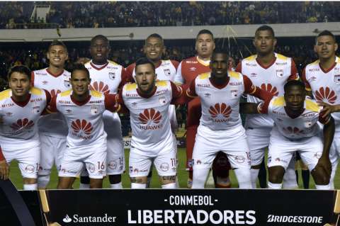Santa Fe visita a un Sporting Cristal que no ha ganado de local en la Libertadores