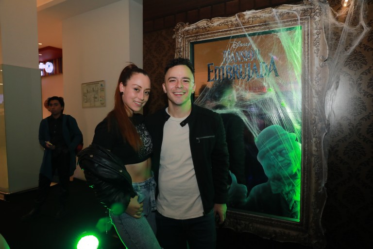 Premier película ‘Mansión Embrujada’