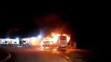 Lo que se sabe del bus incinerado por encapuchados en la vía Medellín-Quibdó