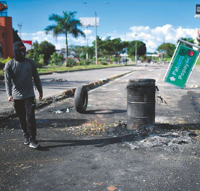 Durante los días más intensos de la protesta social, en Cali hubo 30 puntos de bloqueo o resistencia. / José Vargas