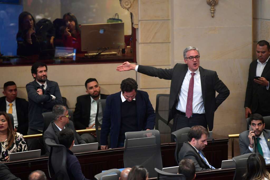 Segundo debate en el congreso del proyecto de Ley No. 219 de 2023 Cámara y 298 de 2023 Senado, que busca prohibir la corridas de toros en el país.