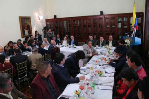 Comité del Paro y senadores analizarán conjuntamente temas de agenda legislativa   