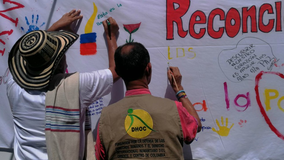 Fundación DHOC.