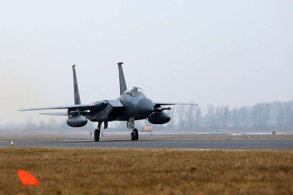 Foto de referencia de un F-15 estadounidense, similar al que fue derribado en Irán este viernes.