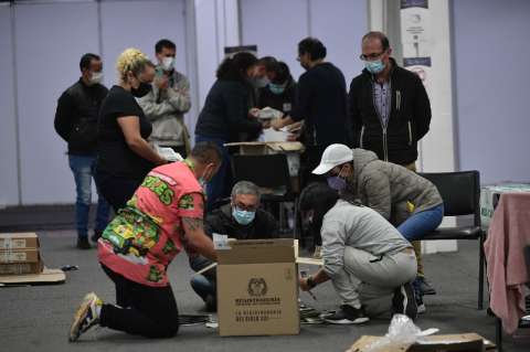 Al cierre de las urnas, la MOE recibió 322 reportes de supuestas irregularidades