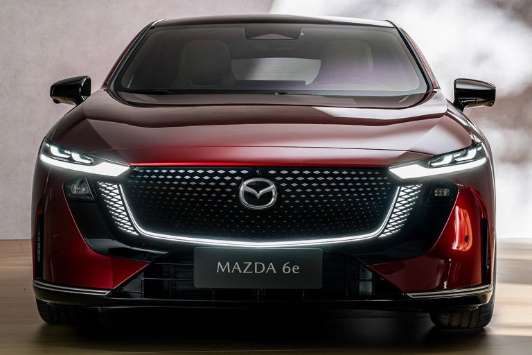 Mazda 6e: la cuarta generación del icónico sedán ahora es 100% eléctrica