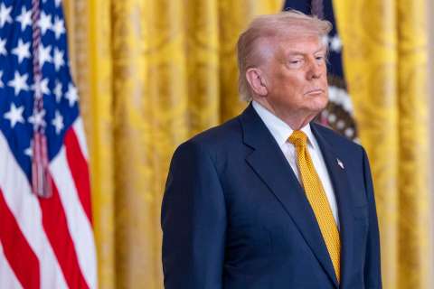 Nuevo golpe judicial a Trump: una corte tumba sus aranceles universales del 10 %