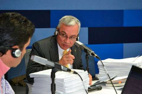 Lo mío fue un error disciplinario, no de corrupción: Villarraga