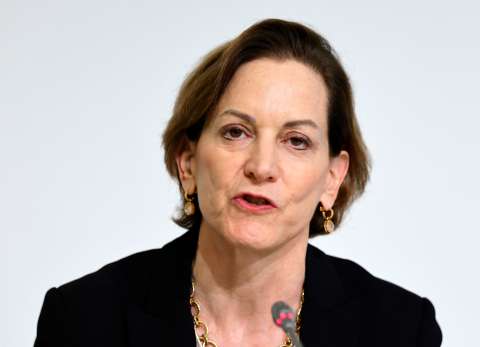 ConTexto: La seducción de los gobiernos autoritarios, explicada por Anne Applebaum