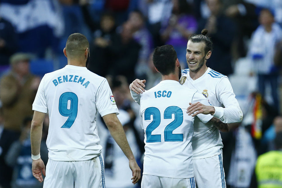 Bale (dere.) anotó doblete en el triunfo blanco. / AFP