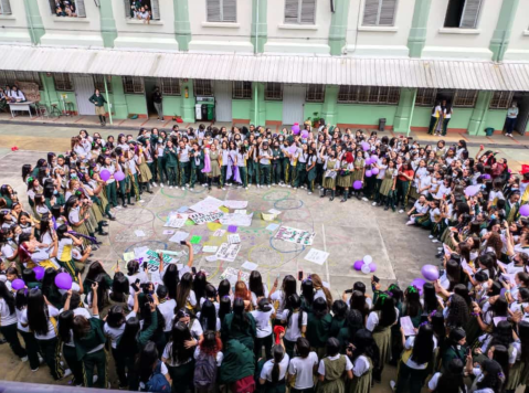 Las estudiantes del Cefa, en Medellín, que hicieron visible el acoso en su colegio