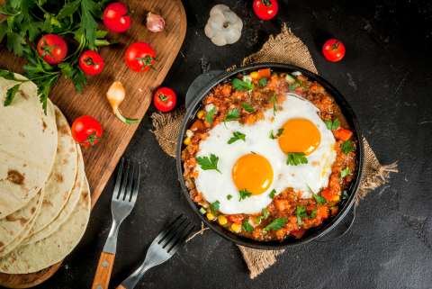 Comienza el día con un delicioso desayuno de huevos rancheros