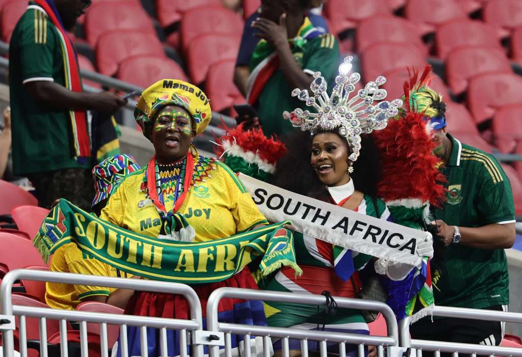 ATLANTA (United States), 18/06/2026.- Supporters of South Africa pose for a photo ahead of the FIFA World Cup 2026 group stage match Czechia against South Africa, in Atlanta, USA, 18 June 2026. (Sudáfrica) EFE/EPA/RONALD WITTEK