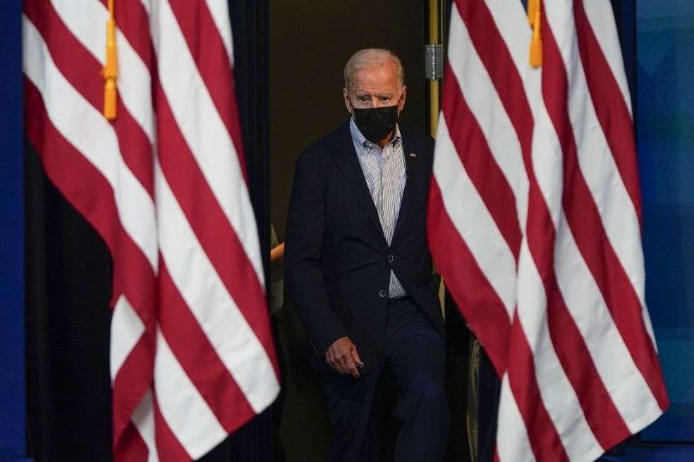 El presidente de Estados Unidos, Joe Biden, asiste a una conferencia de prensa en Washington DC.