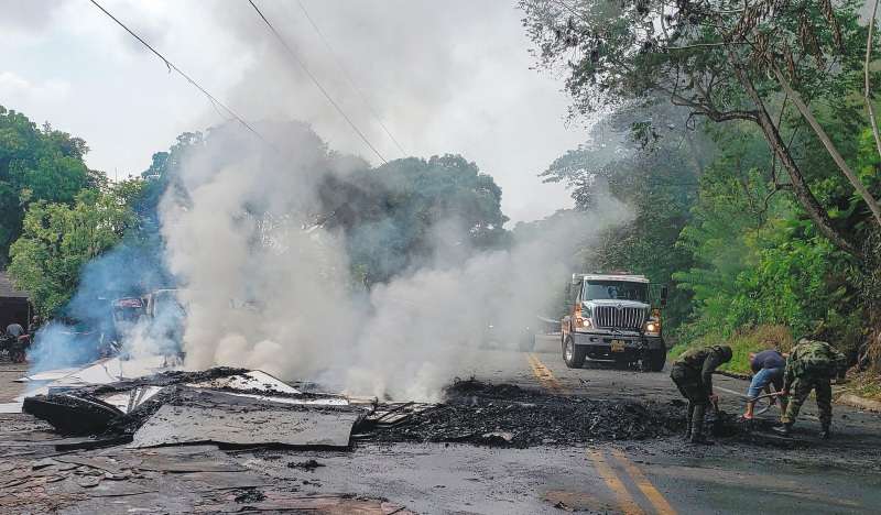 Los hechos violentos de las últimas semanas en el Bajo Cauca antioqueño y el ataque por parte del Clan del Golfo a una patrulla del Ejército en la zona llevaron a la suspensión del cese al fuego con ese grupo armado.