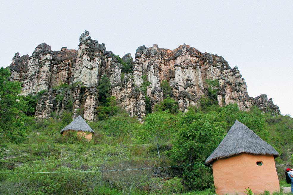 Las enormes columnas de rocas de Los Estoraques existen desde hace cuatro millones de años. / Gobernación de Norte de Santander