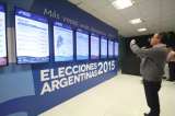 Carrera por los votos para segunda vuelta en presidenciales de Argentina
