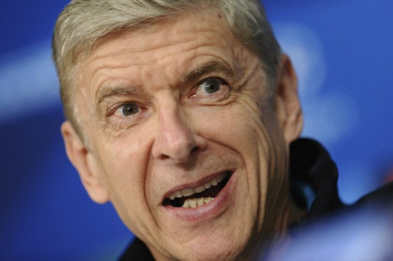 Arsene Wenger, mejor técnico del mes en la Premier League