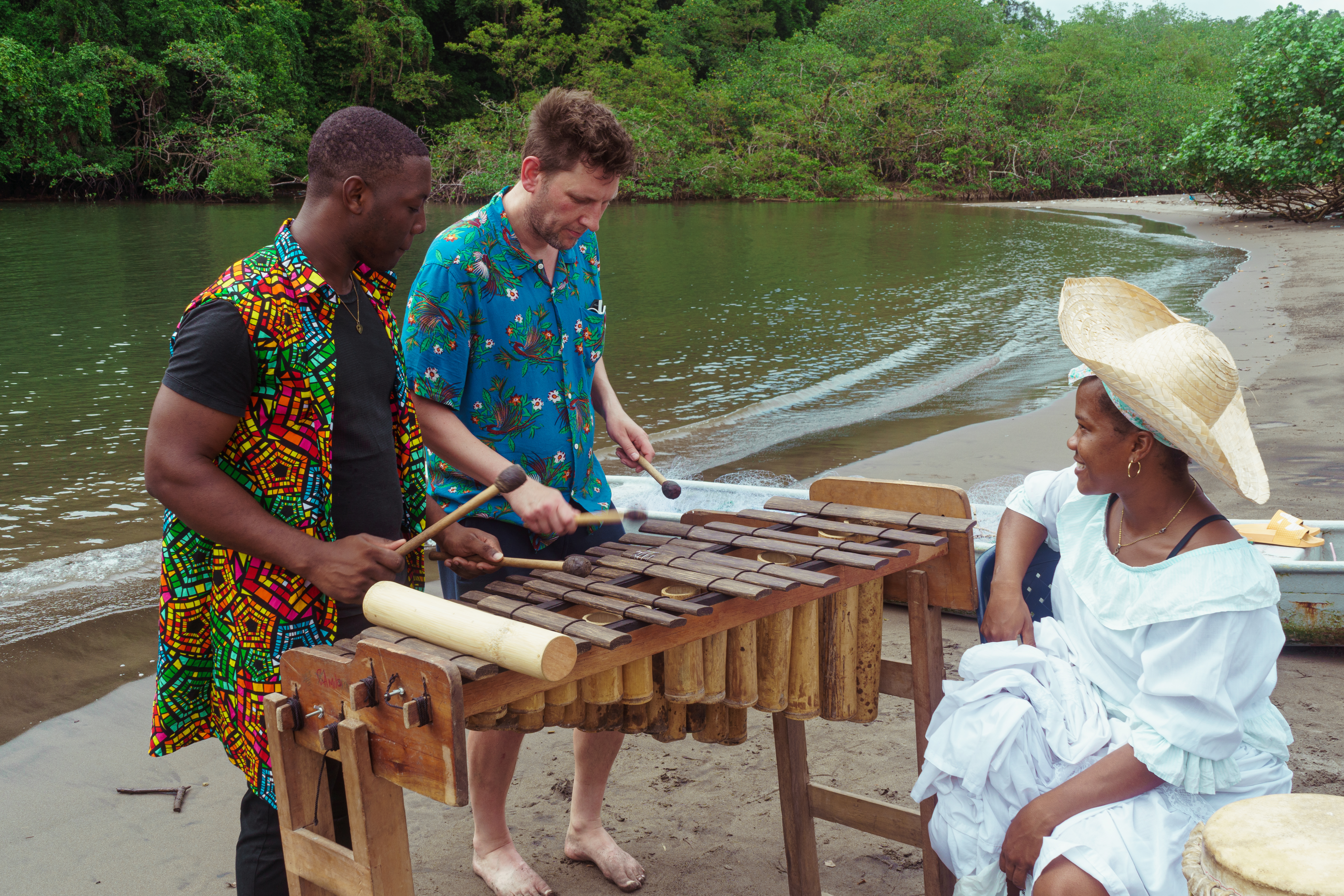 Marimbea es una organización que nació en 2016 para diseñar experiencias turísticas basadas en la música, la danza, la gastronomía y otros saberes ancestrales del Pacífico colombiano.