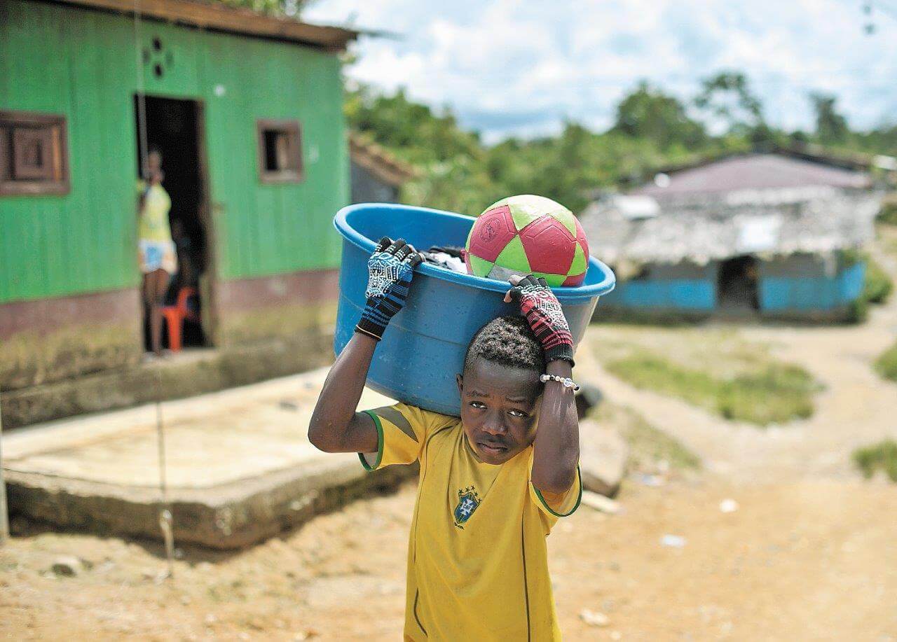 En Chocó se han confirmados nueve casos de COVID-19. "La Gran Donatón Chocó" es una iniciativa que busca ayudar a 60.000 familias que se han visto afectadas por la cuarentena.  /  El Espectador