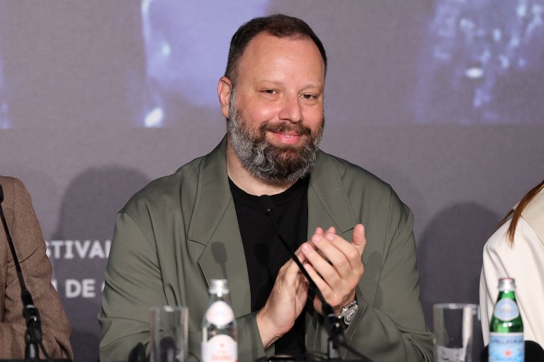 Lanthimos repite con Stone en ‘Kind of Kindness’: “¿perturbadora? es reflejo del mundo”