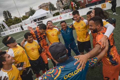 La selección colombiana que sueña con la cima paralímpica: crónica de su título en Francia