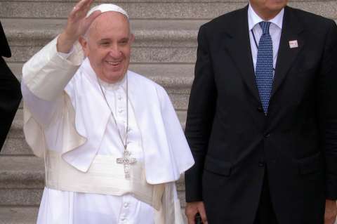 En imágenes: Conozca la vestimenta que usará el papa en Colombia