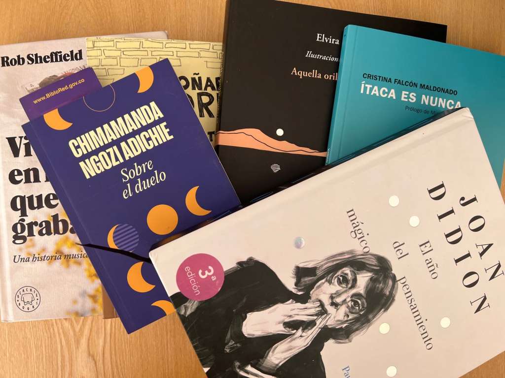 Chimamanda Ngozi Adichie, Elvira Sastre y Joan Didion son algunas de las autoras que han escrito sobre el duelo.