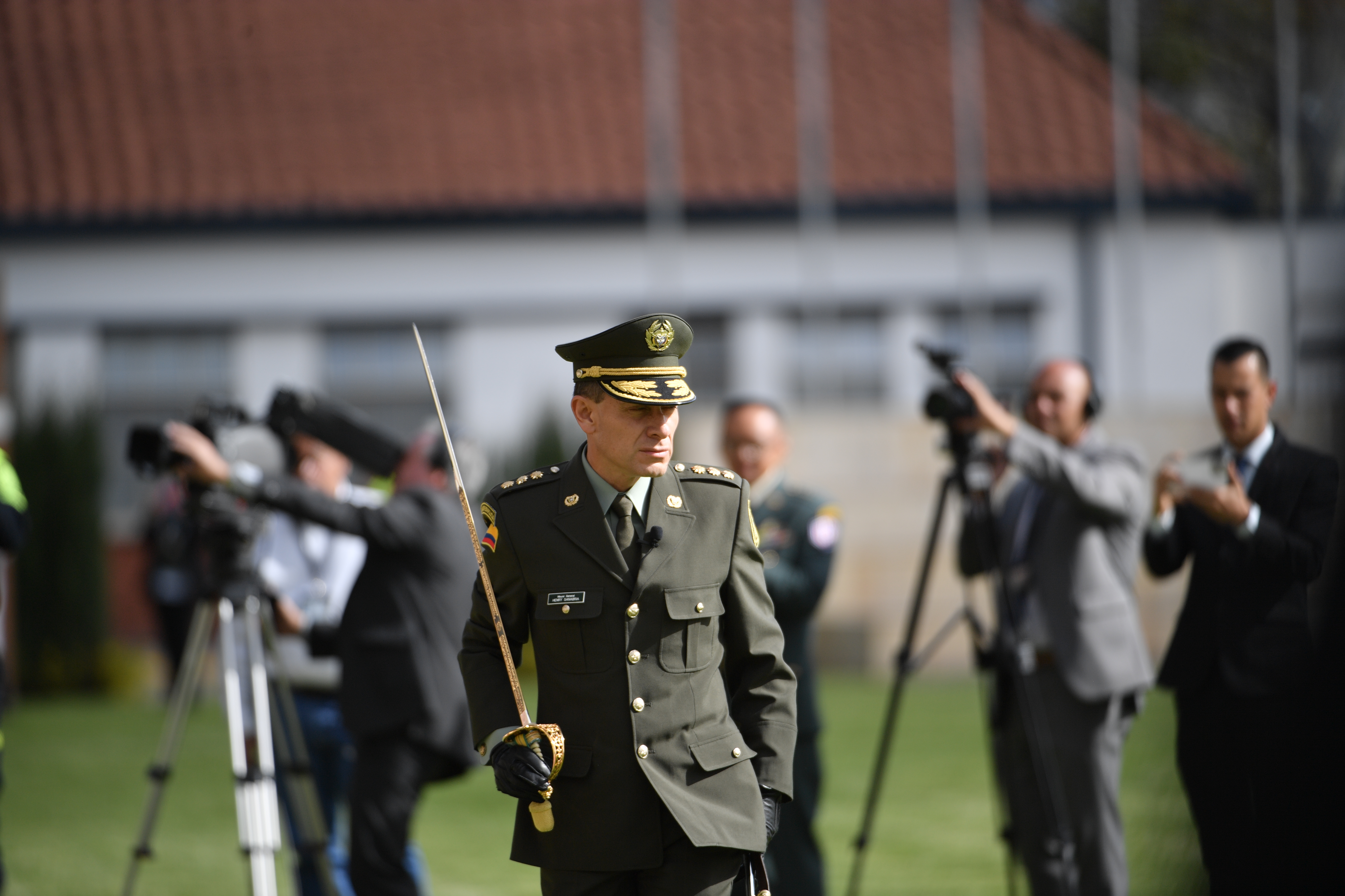 General, nuevo director de la Policía Nacional, durante la ceremonia de transmisión de mando de la Policía Nacional realizada en la Escuela de Cadetes General Santander.