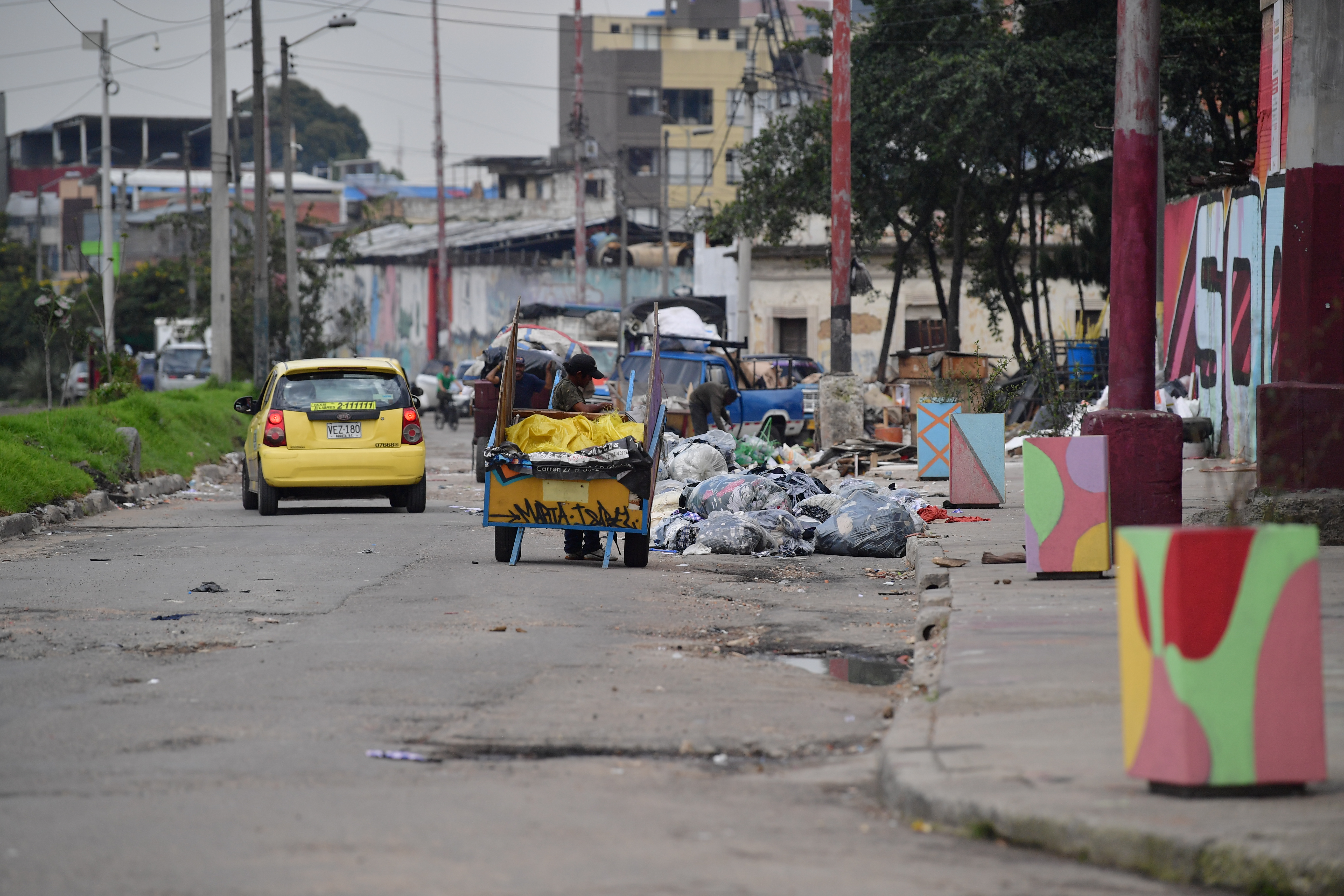 Centros de cuidado y la carnetización son un avance para los recicladores carreteros, ante la falta de vinculación al esquema de aseo.