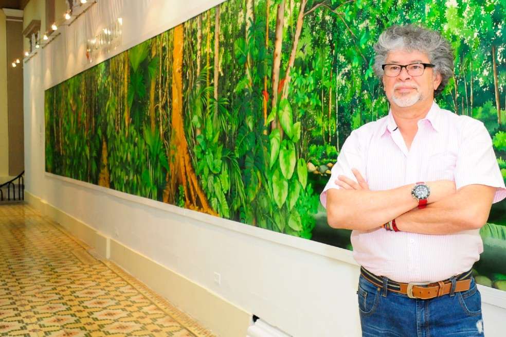 El artista César Bertel.