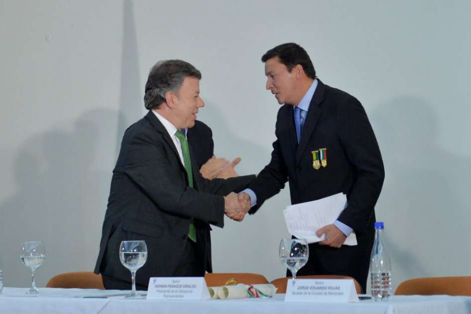 Juan Manuel Santos y el entonces representante a la Cámara Hernán Penagos.