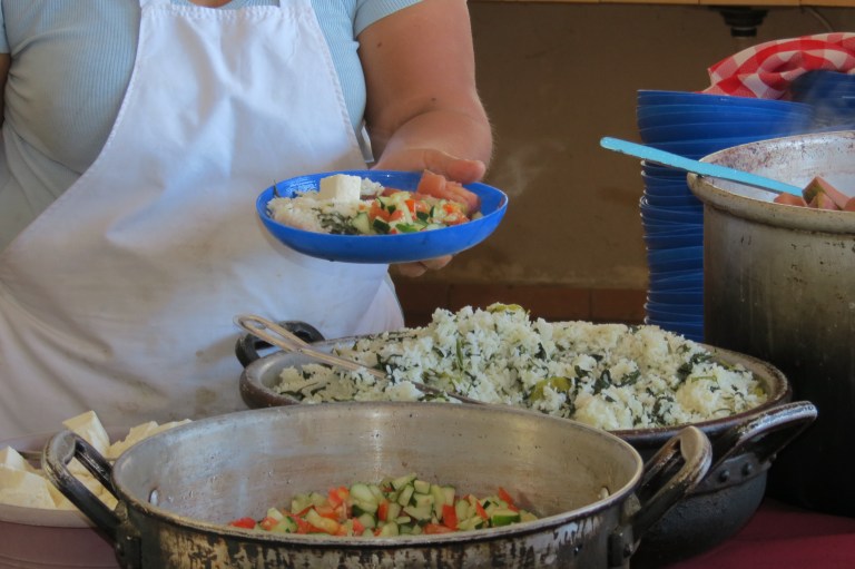 Comer bien avanza en ser derecho exigible: ¿qué implica la justicia alimentaria?