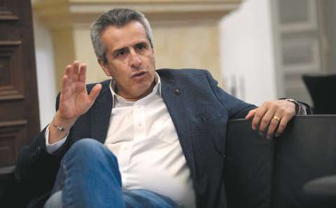 “Pone en riesgo el proceso”: Velasco sobre secuestro del ELN al papá de Luis Díaz