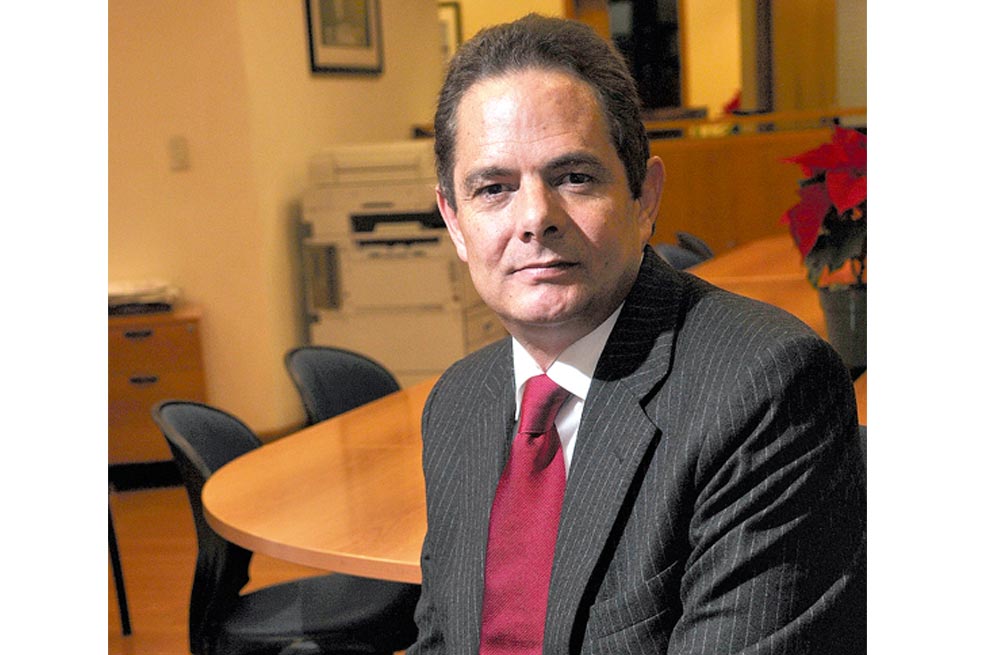 En julio del año pasado el ministro de Vivienda, Germán Vargas Lleras, denunció que era víctima de un montaje con testigos pagos. / El Espectador