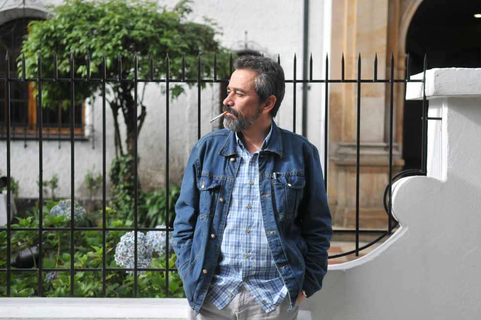 El escritor Evelio Rosero ha publicado, entre otras novelas, ‘Los ejércitos’. / Archivo
