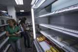 Venezuela se vuelve más pobre que Bolivia y aliados divergen