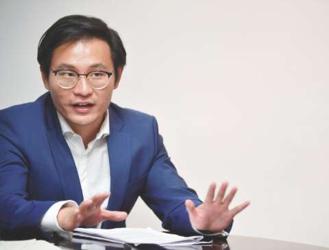 “Es mejor cooperar que poner sanciones”: Huawei en Colombia