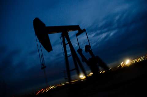 Exportaciones de diciembre cayeron 14,6 % por combustibles