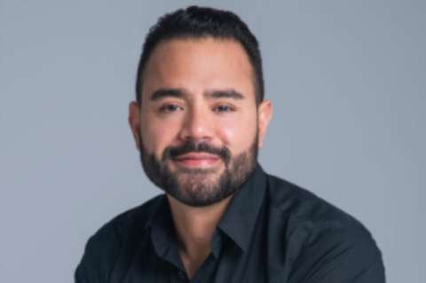 Carlos Buelvas transforma obstáculos en oportunidades