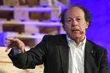 Cinco libros para acercarse a la obra de Javier Marías