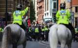 Las autoridades británicas se enfrentan a los peores disturbios en más de 10 años